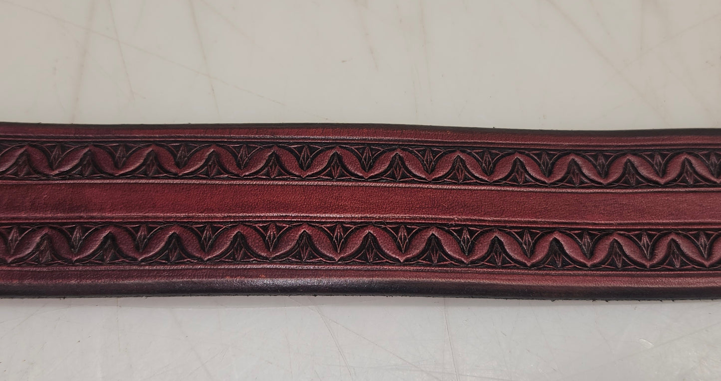 Ruby red block border belt