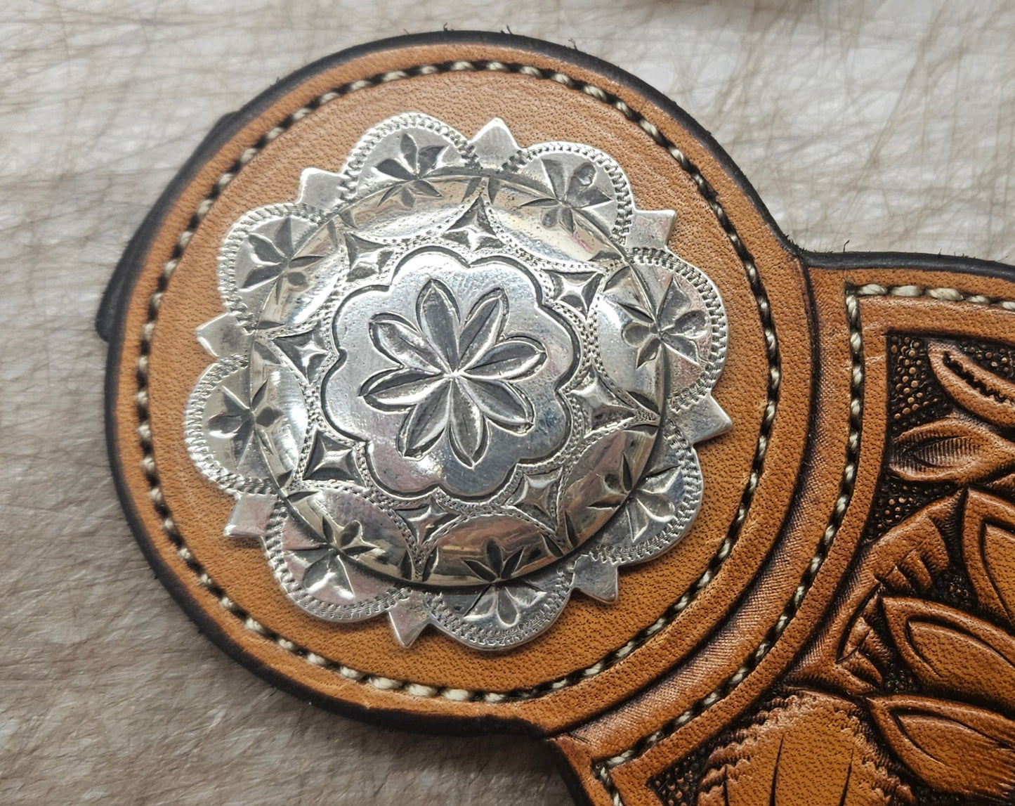 Floral men's standard spur straps with Pedro Pedrini silver