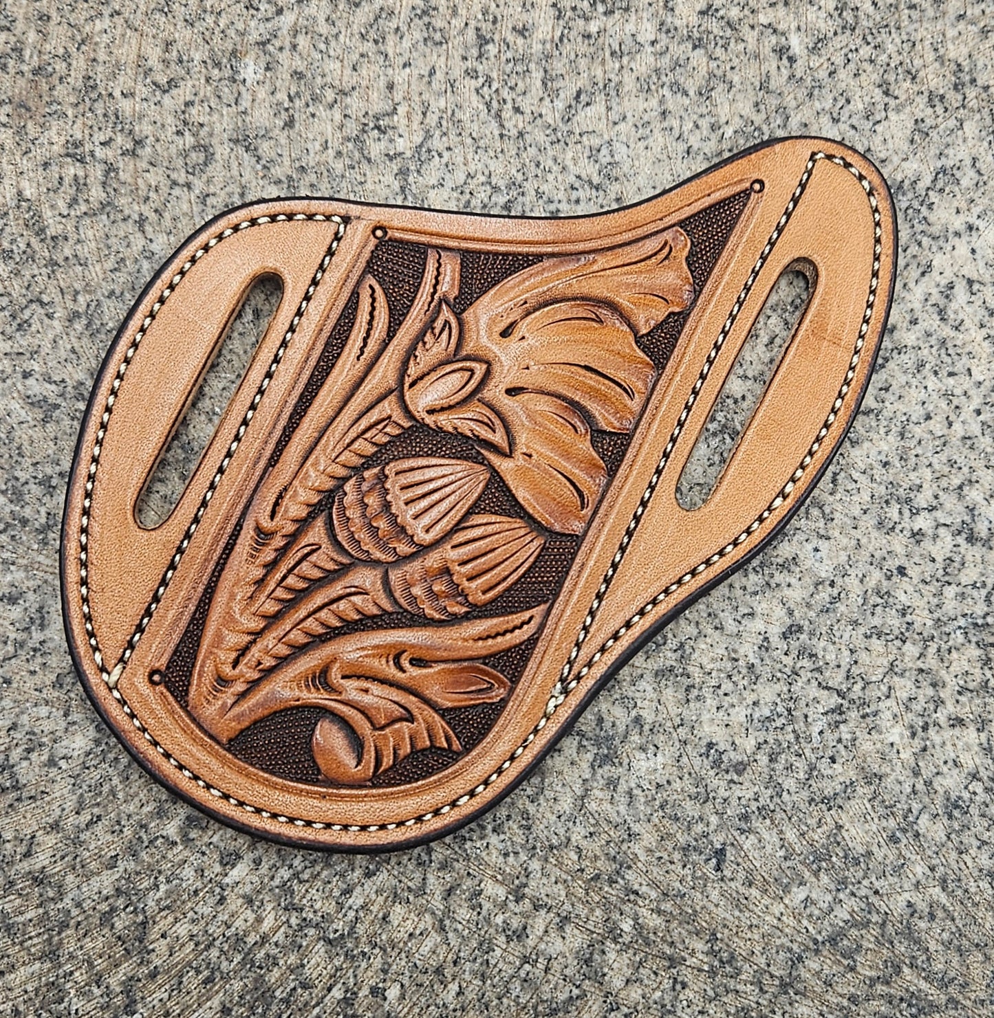 Pancake knife sheath