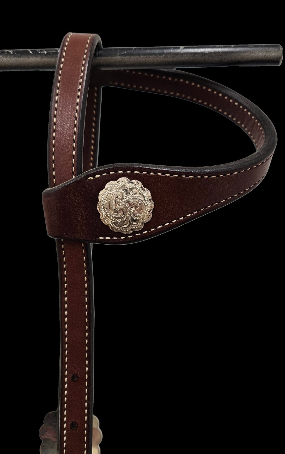 Sliding ear headstall