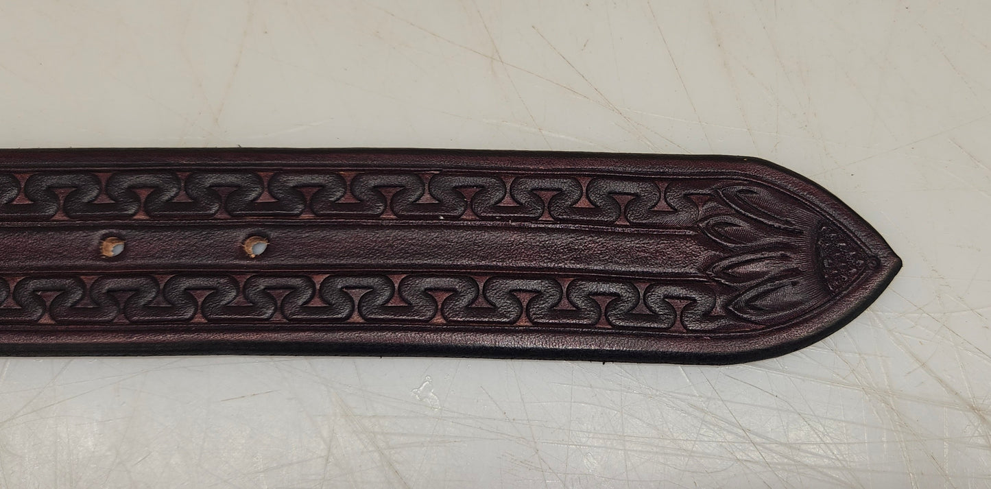 Burgundy carlos border belt